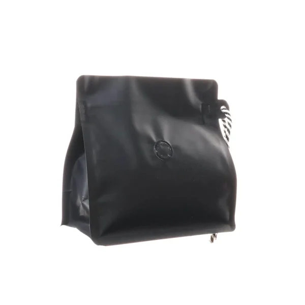 black 8 oz coffee bean bags (5)