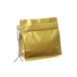 gold 8 oz bulk coffee bags (1)