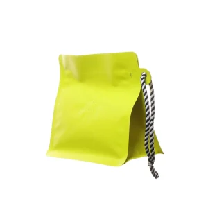 yellow 4oz plastic coffee bags (1)